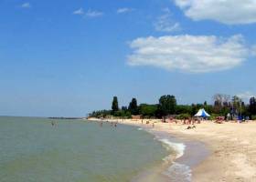 Талассотерапия - приморский курорт Ейск на побережье Азовского моря в степной зоне