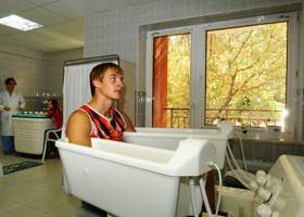 Бальнеотерапия.  Двухкамерные ванны в курортном комплексе "Надежда. SPA & Морской рай"