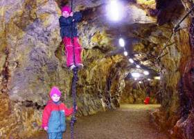 Подземная лечебница в карстовой пещере Златы Горы, санаторий "Эдел", Чехия